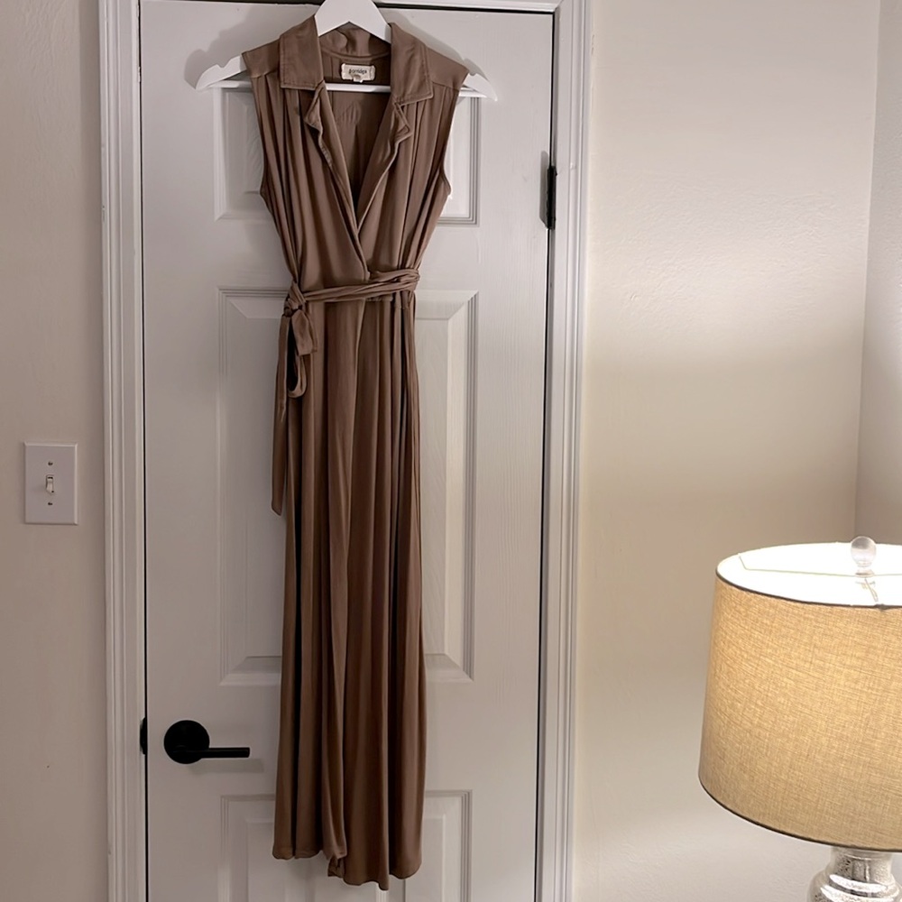 Anthropologie light brown camel trench coat style wrap dress XS 4 6 🤎🕵️💃🏻🧥